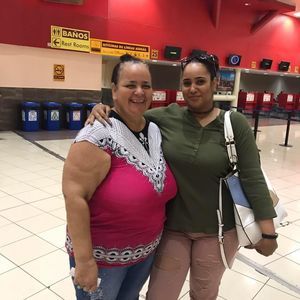 Meet your Posher, Yadira